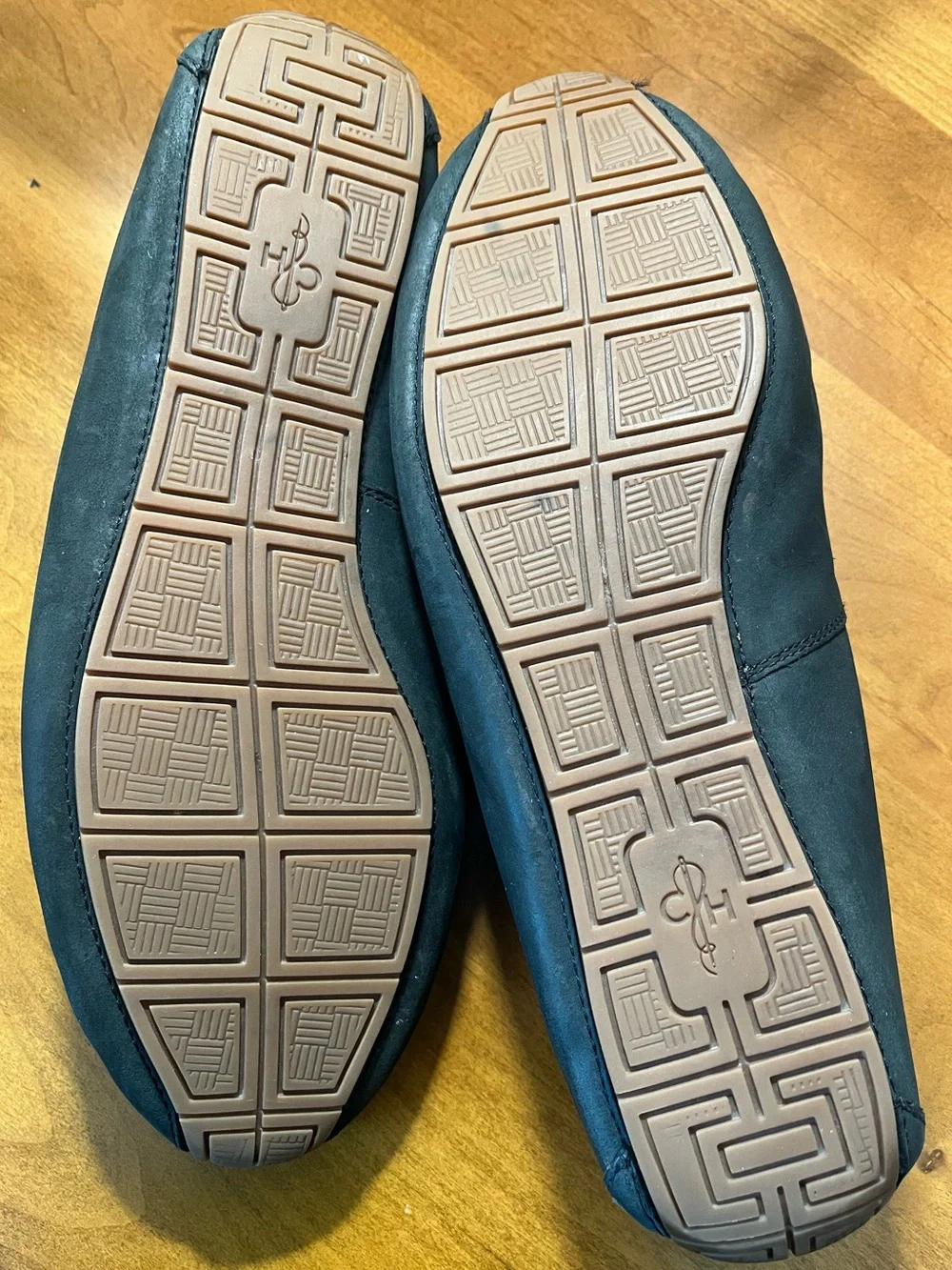 Cole Haan Somerset Venetian Leather Loafers • C11402 • 9 M • EUC